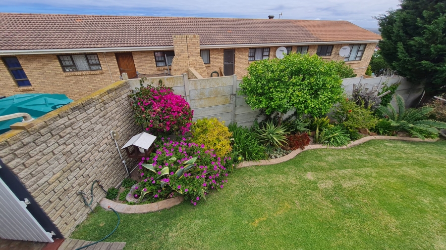 3 Bedroom Property for Sale in Dana Bay Western Cape